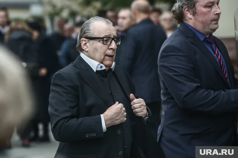 Хазанов обвинил Пугачеву в обмане после распродажи недвижимости в России