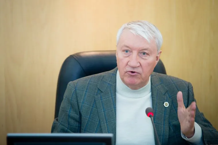 Встреча депутатов Государственной Думы Сидорова Александра и Завального Павла с депутатами Думы города. Сургут, сидоров александр