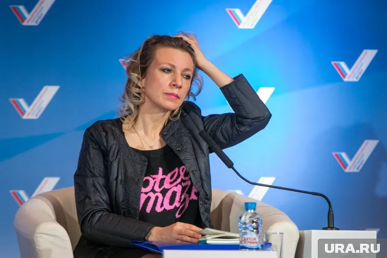 Мария Захарова объяснила, почему этот хэштег неуместен