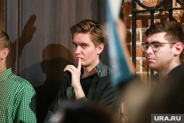 Представители следствия требовали от Сергеева и Аллаярова отказаться от защиты