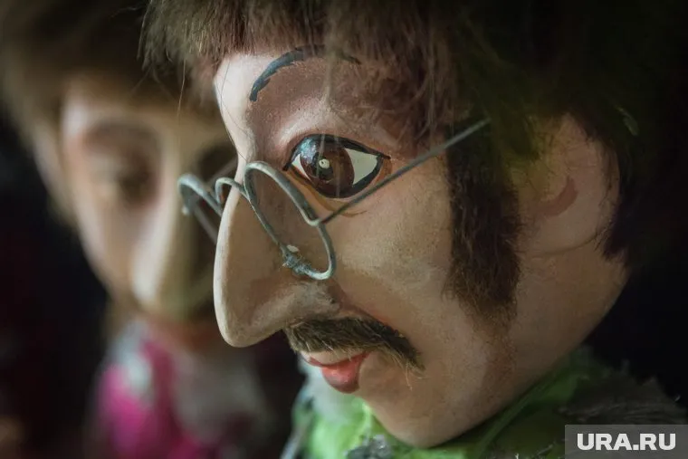 В сети появились неопубликованные кадры Джона Леннона и Йоко Оно