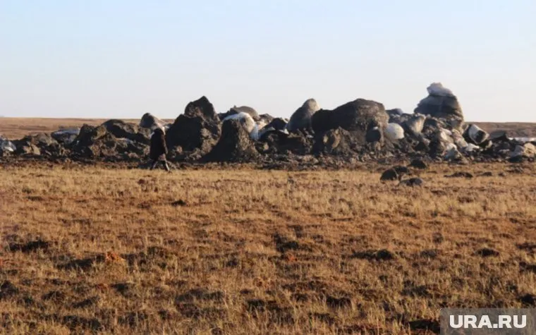 Первые кратеры были обследованы в 2014 году