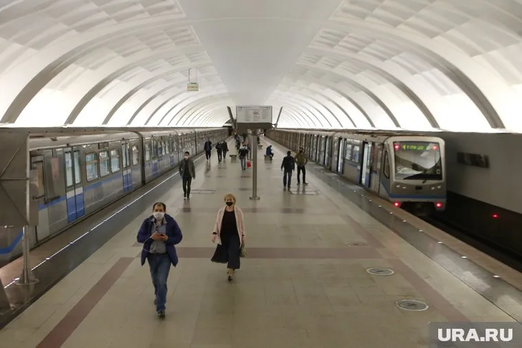 Сотни миллионов рублей были потрачены на вагоны метрополитена