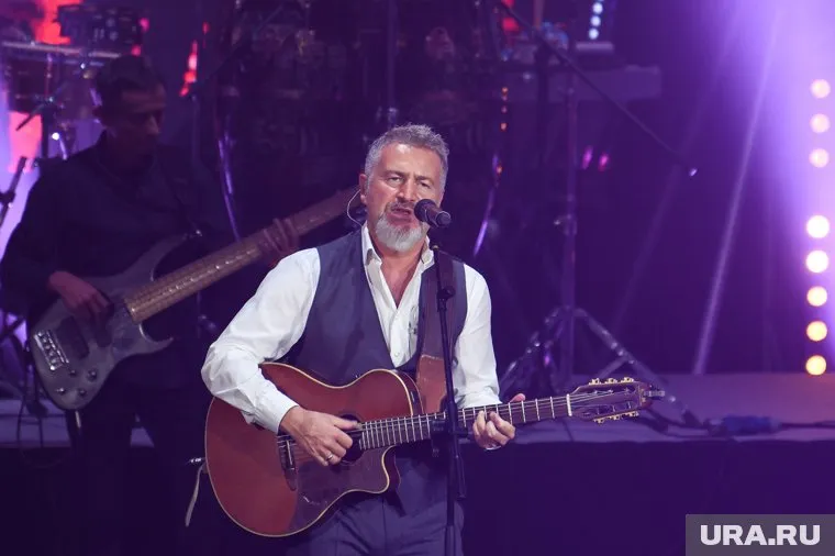 Стоимость самых дорогих билетов — десять тысяч рублей