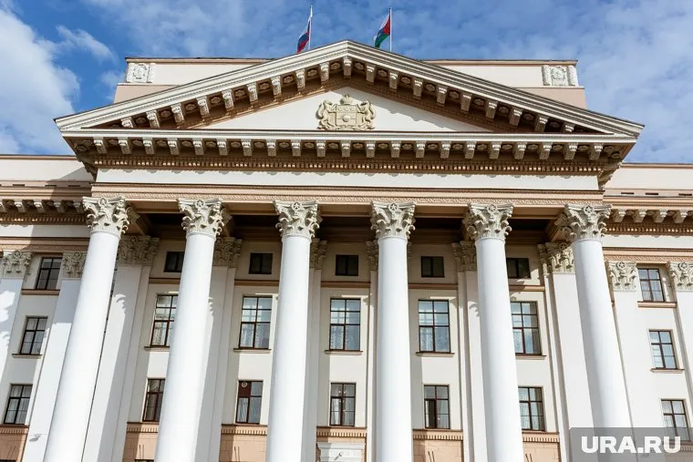 В правительстве Тюменской области освободилась должность заместителя управляющего делами