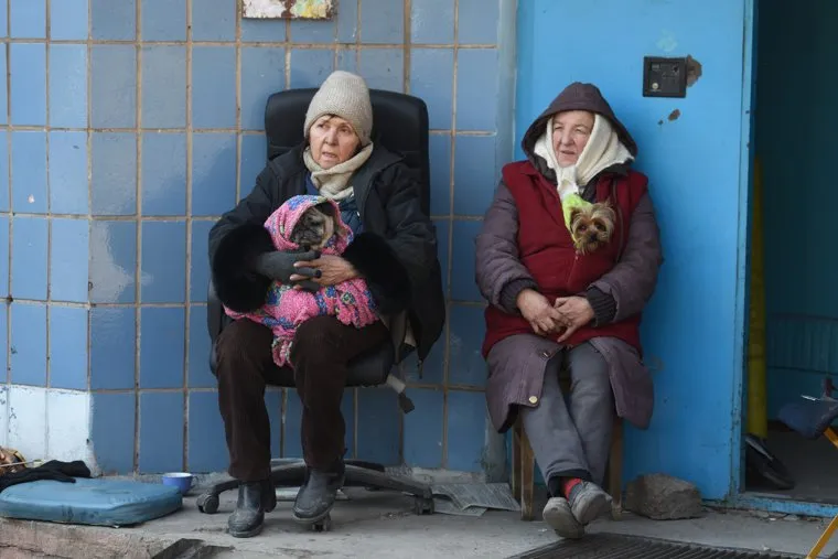 Ситуация в осажденном Мариуполе. Украина