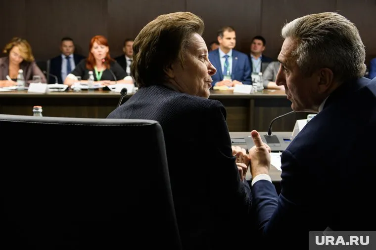 Александр Моор пообещал главе ХМАО Наталье Комаровой поддержку в развитии совместных проектов