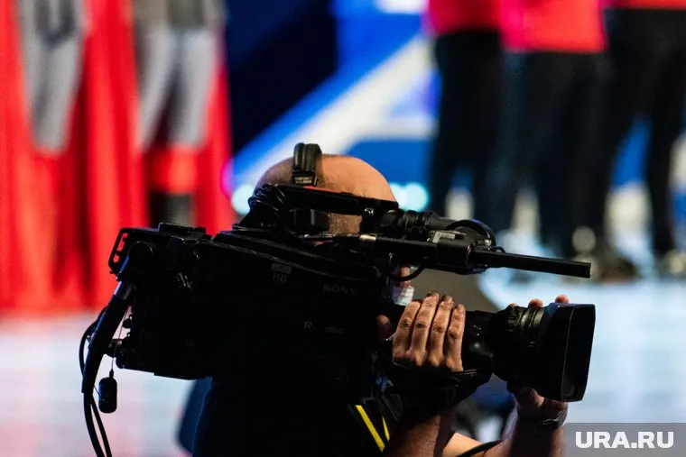 Речь идет о вещании сотни региональных канал