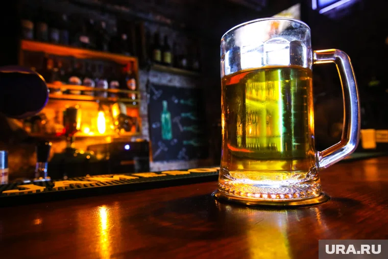 Власти стремятся создать условия для замещения ушедших с рынка иностранных брендов пива