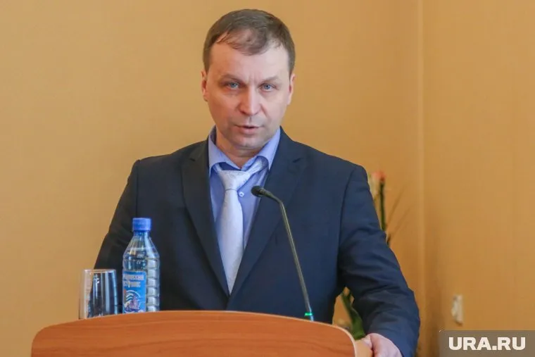 Андрей Потапов впервые отчитался перед депутатами