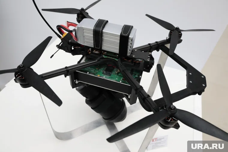 В финале команда показала навыки удаленного управления БПЛА по заданной траектории