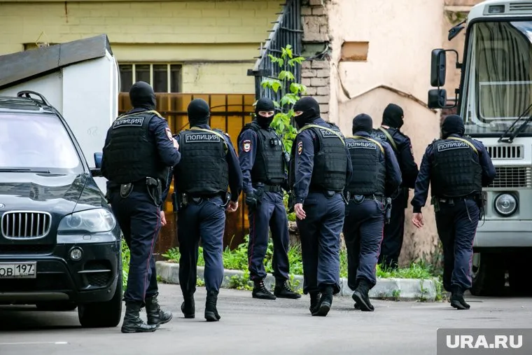 Полиция устроила жесткое задержание