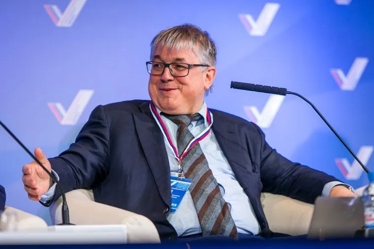 Медиа-форум "За правду и справедливость" ОНФ. Встреча с Кузьминовым Я. Санкт-Петербург, кузьминов ярослав