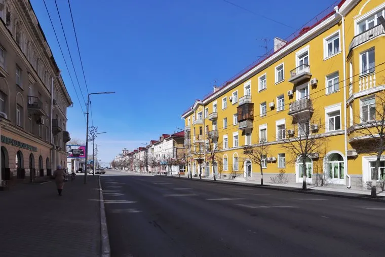 Пустые улицы во время нерабочих дней. Курган