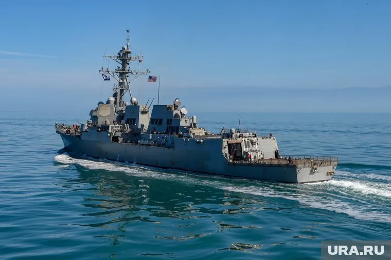 Американским кораблям не удалось перехватить иранские ракеты