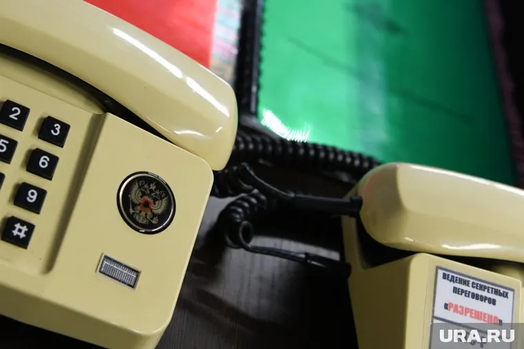 Для переговоров с родственниками работникам предоставят ведомственную связь