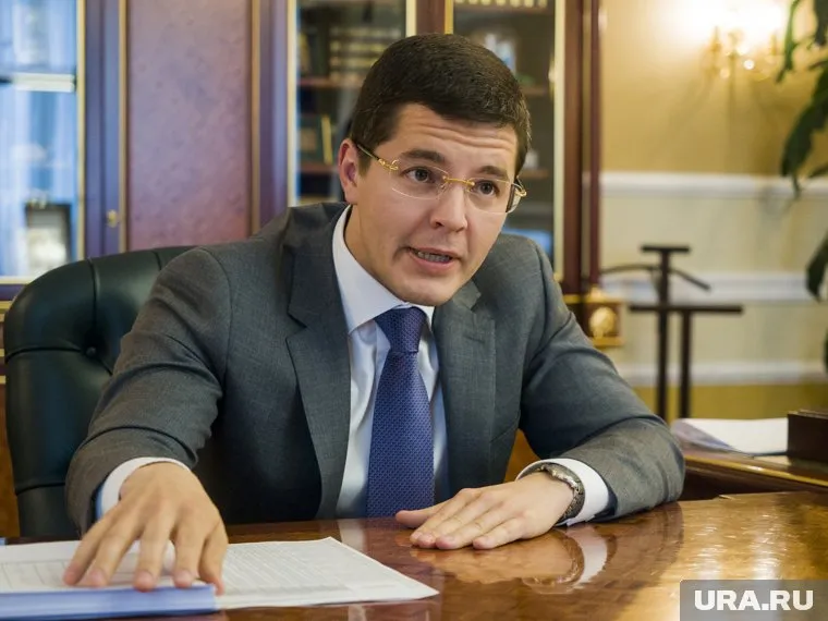 Дмитрий Артюхов поручил разобраться с коррупцией в дорожном комплексе Ямала