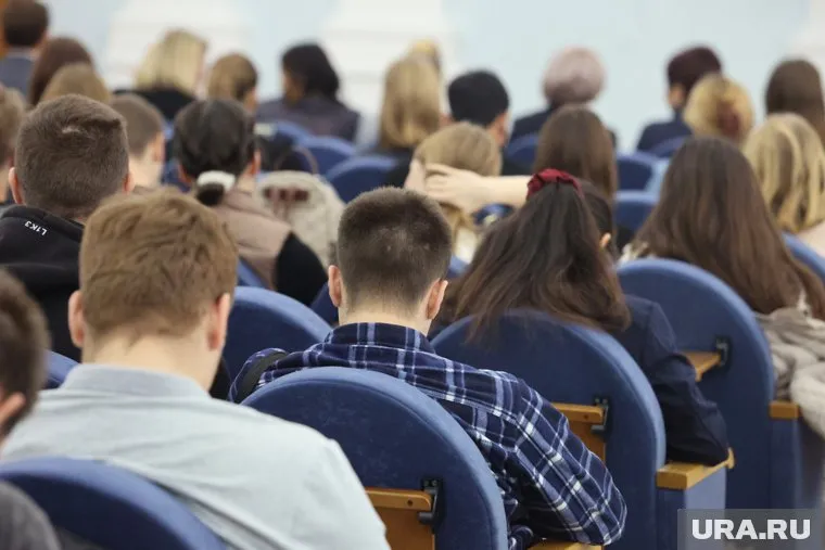 Ректоры вузов в России хотят увеличить число студентов-иностранцев