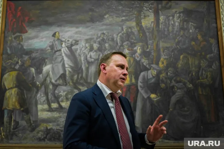 Пинаев не считает себя «приходящим мэром». Он свой — тагильский