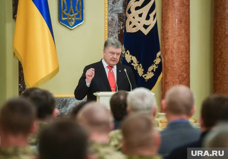 Порошенко готов оплатить половину расходов