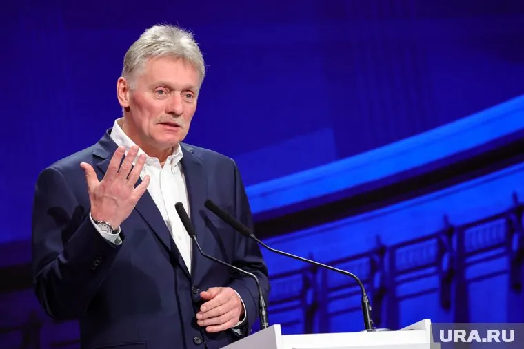 Дмитрий Песков назвал поставки оружия Киеву со стороны Европы косвенной войной против России