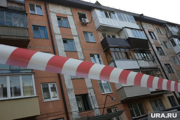 В вероятной зоне ЧС на Геологоразведчиков работают экстренные службы