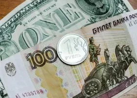 Экономист объяснил резкий рост доллара и евро