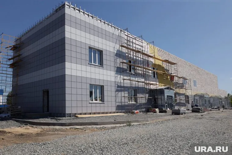 В похоронном бюро будет два траурных и трапезных зала