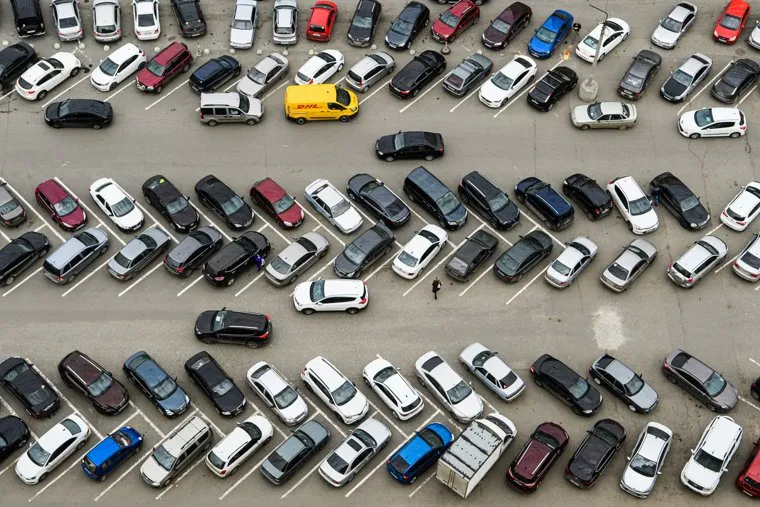 Сквер возле Южного автовокзала. Екатеринбург