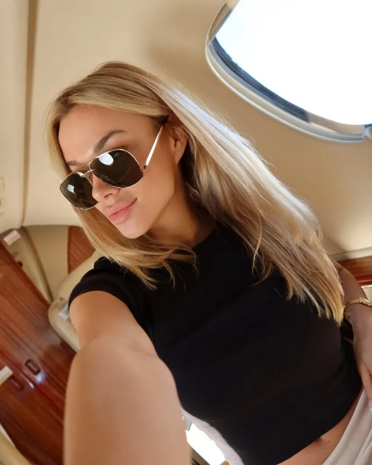 В бутике Власовой должны были продаваться якутские бриллианты