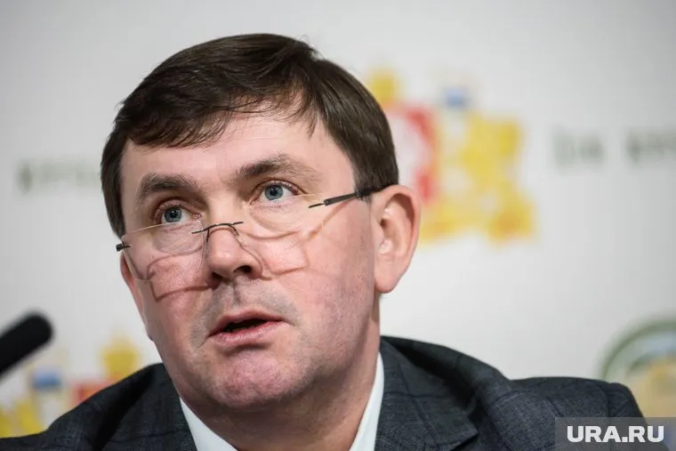 Алексей Шмыков заявил, что вскоре ожидается объединение проезжей части и линий электропередач