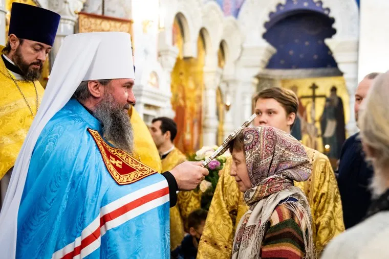 Праздничная Божественная литургия в Храме на Крови. Екатеринбург