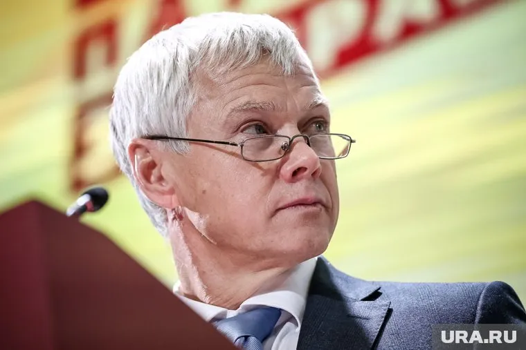 Валерий Гартунг намерен голосовать против сокрытия деклараций о доходах коллег по Госдуме