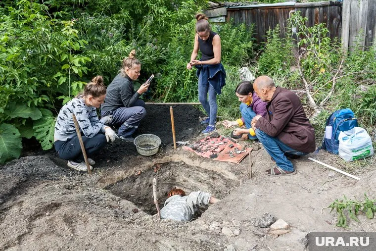 Три экспедиции будут длиться по месяцу и пройдут в разных частях округа