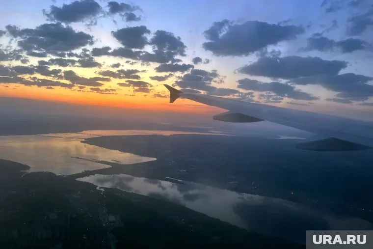 Самолет летел из Сочи в Екатеринбург