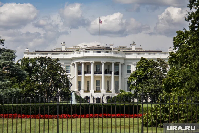 В Вашингтоне у Белого дома подстрелили двух нацгвардейцев