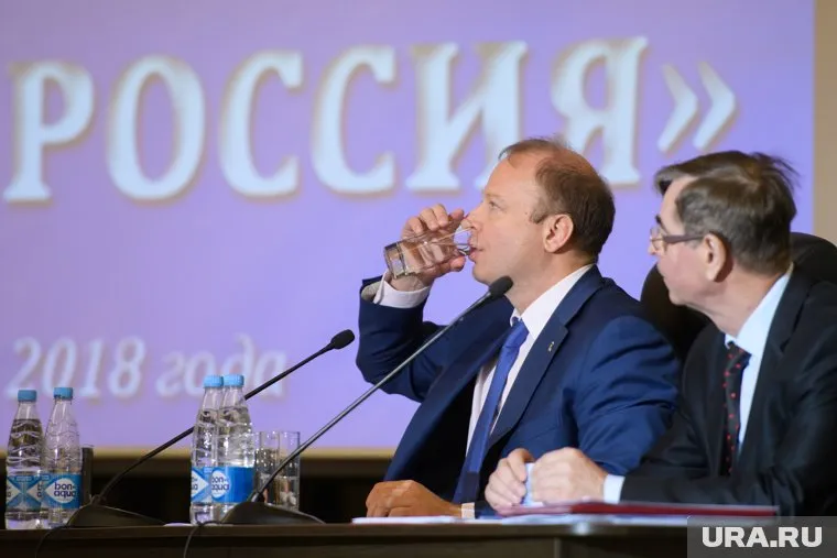 На поиск новых членов политсовета у единороссов есть две недели