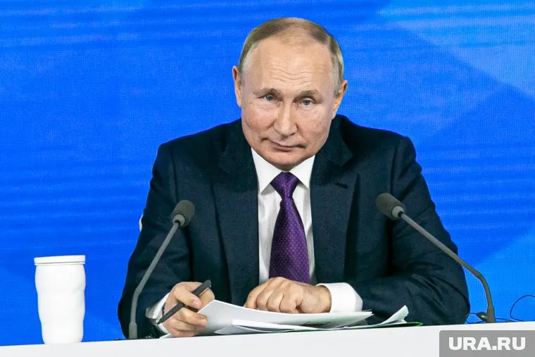 В Кремле отреагировали на угрозы санкций против президента РФ Владимира Путина