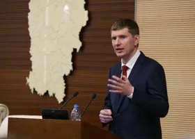 Решетников отказался общаться с людьми на Facebook*