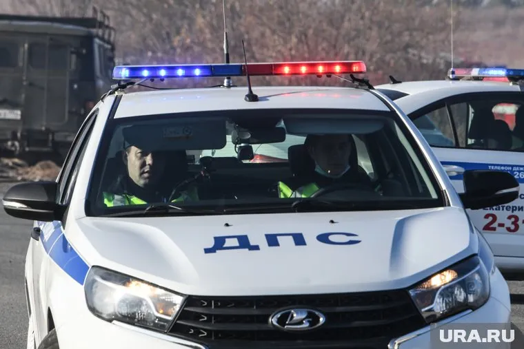 В Магнитогорске выясняют обстоятельства ДТП с участием полицейского (архивное фото)