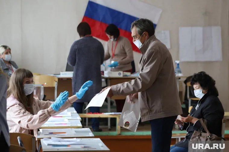 За участие в голосовании жителям Шумихи предлагают денежные сертификаты