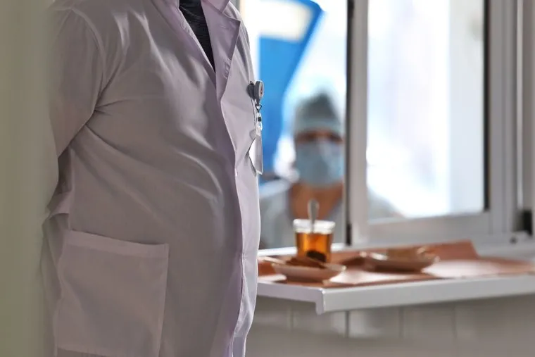 Депутат областной думы Александр Ильтяков в центре переливания крови. Курган