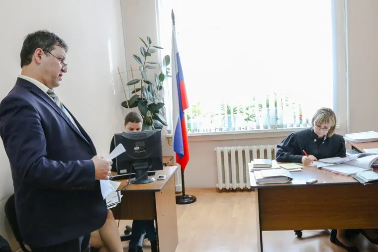 Судебное заседание в Курганском городском Суде о незаконном  увольнении Шалютина БС.Курган., шалютин борис в суде