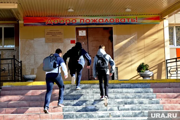 Ребенок получил травму во время драки в школе (архивное фото)