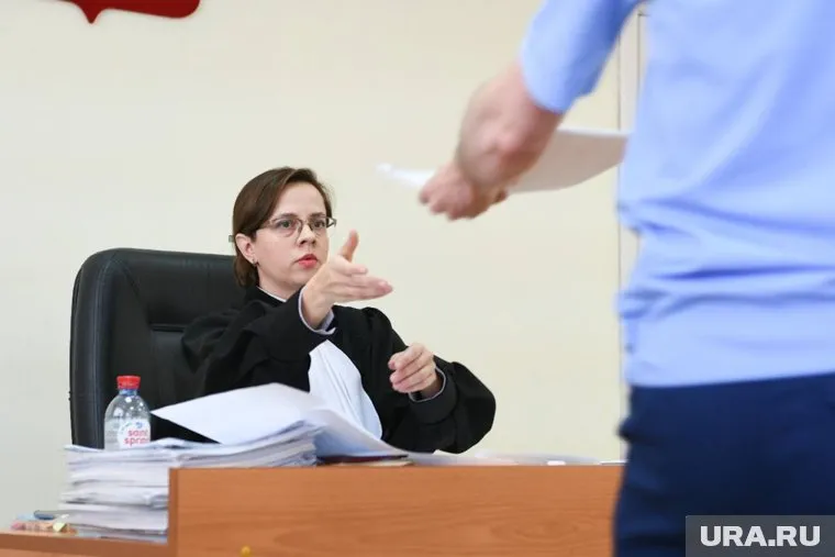 Суд встал на сторону Генпрокуратуры РФ, требовавшей взыскать акции нескольких компаний Гайсина в доход государства