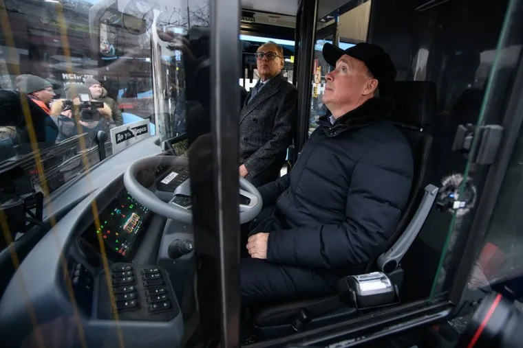 Презентация новых троллейбусов с увеличенным автономным ходом модели «Синара-6254». Екатеринбург 