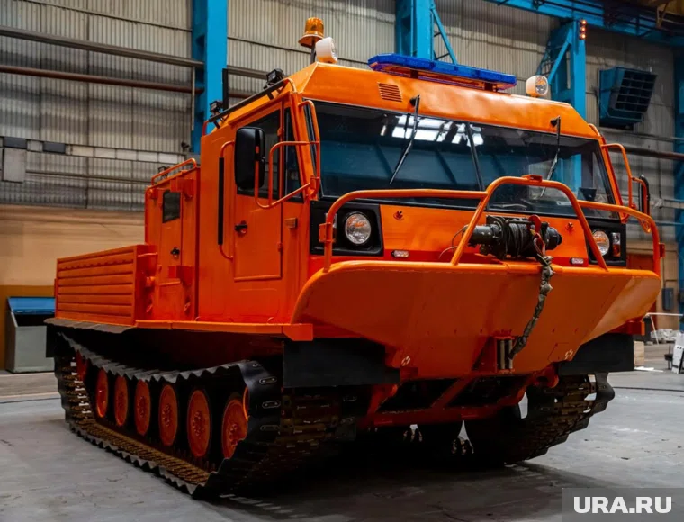 КМЗ отправил МЧС России вездеходы ТМ-140