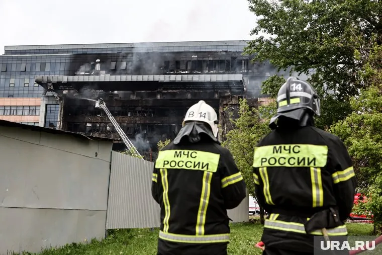 Пожар потушен, но работа предприятия приостановлена