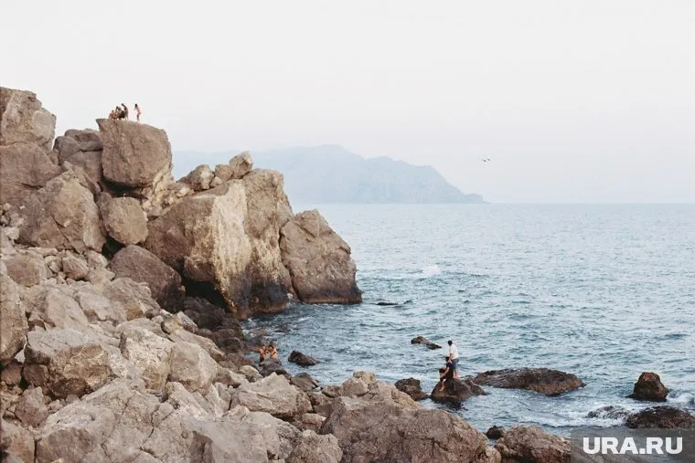 Военные Черноморского флота уничтожили четыре катера ВСУ в Черном море, заявили в Минобороны РФ