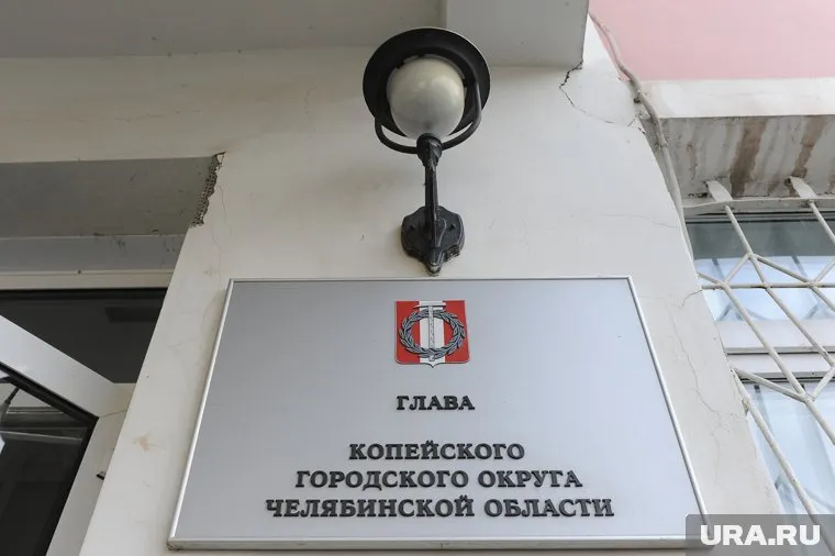 Копейского депутата Фырнина решили не выгонять до выборов мэра